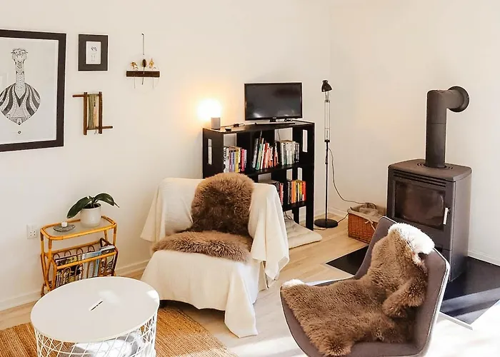 House In Magical Surroundings * 斯泰厄